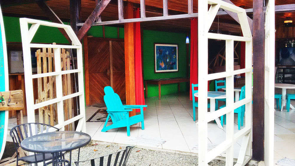 Lizard King Hotel & Suites Puerto Viejo de Talamanca Exteriör bild