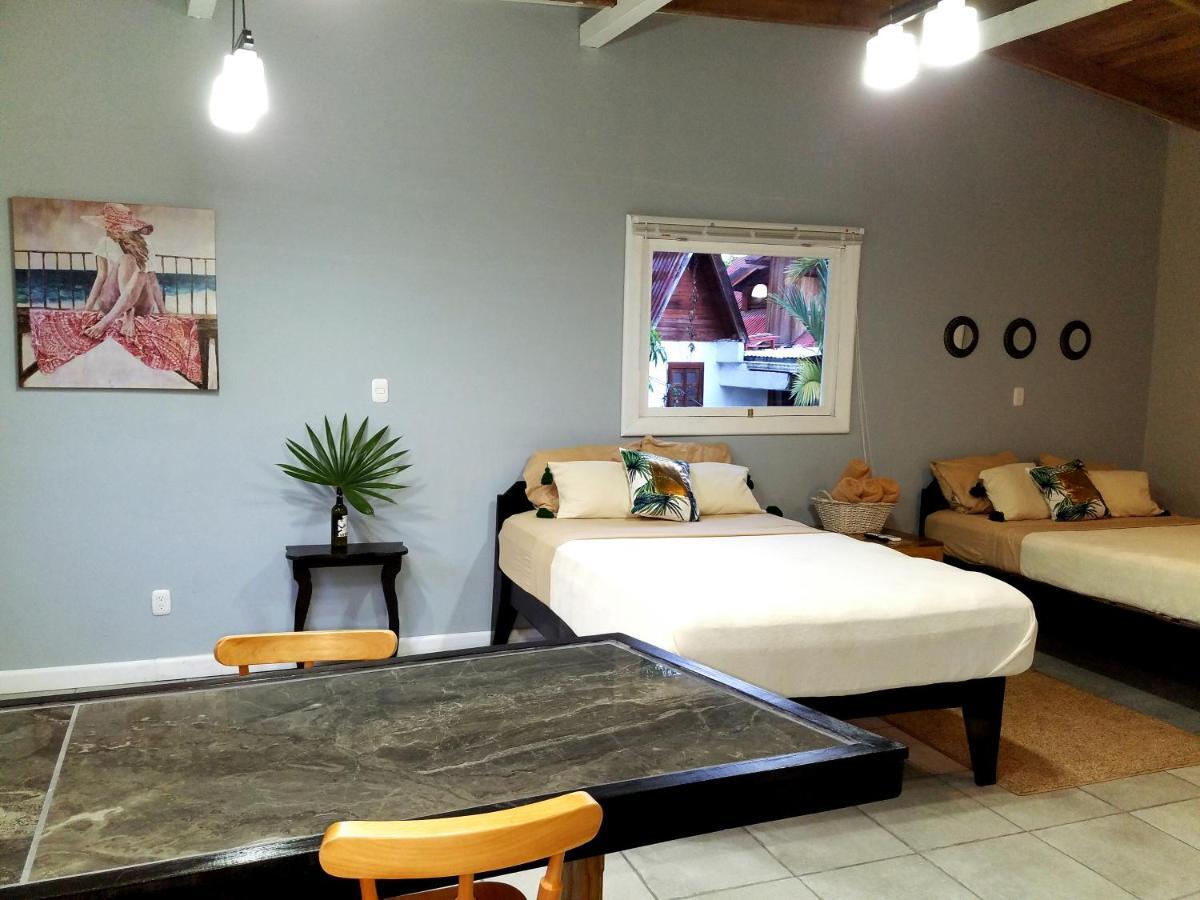 Lizard King Hotel & Suites Puerto Viejo de Talamanca Exteriör bild